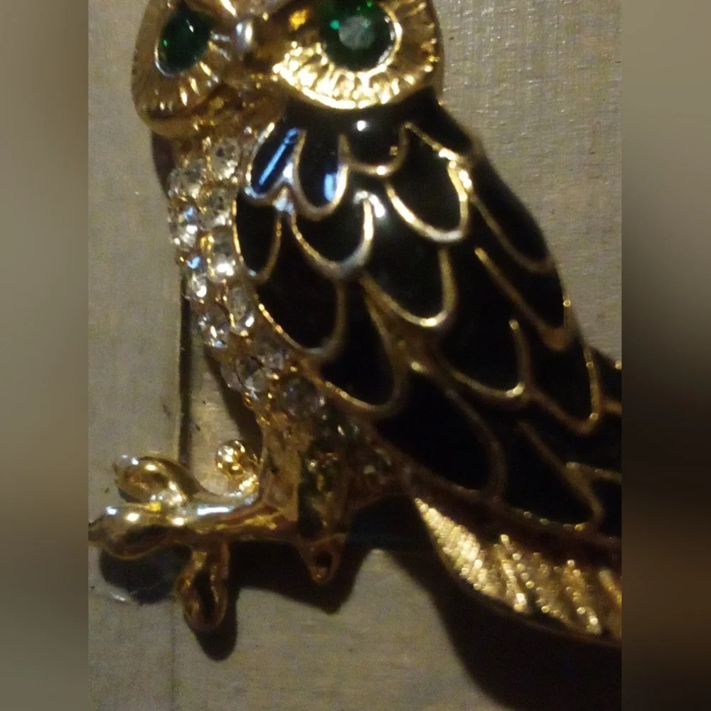 Pretty Rhinestone Enameled Owl Pin Brooch